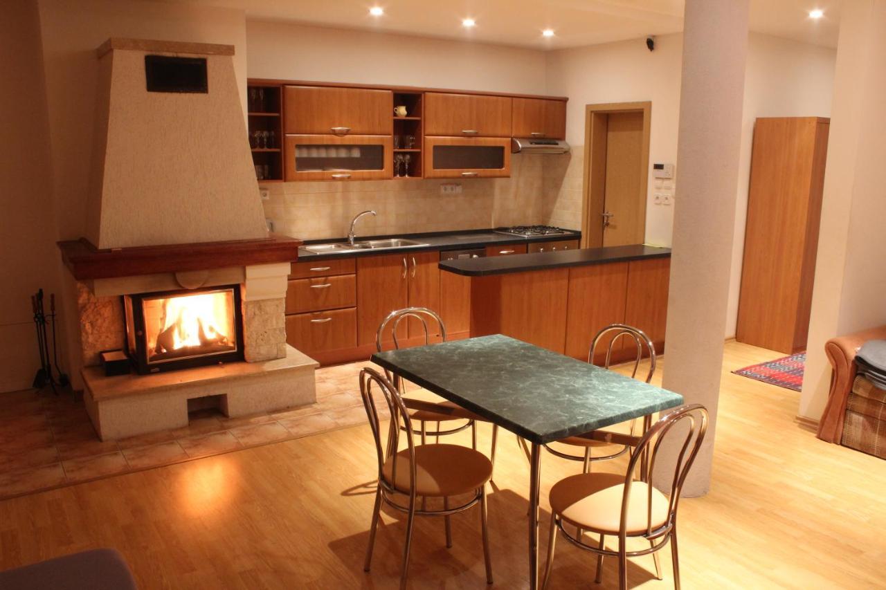 Apartman Triga スニナ エクステリア 写真